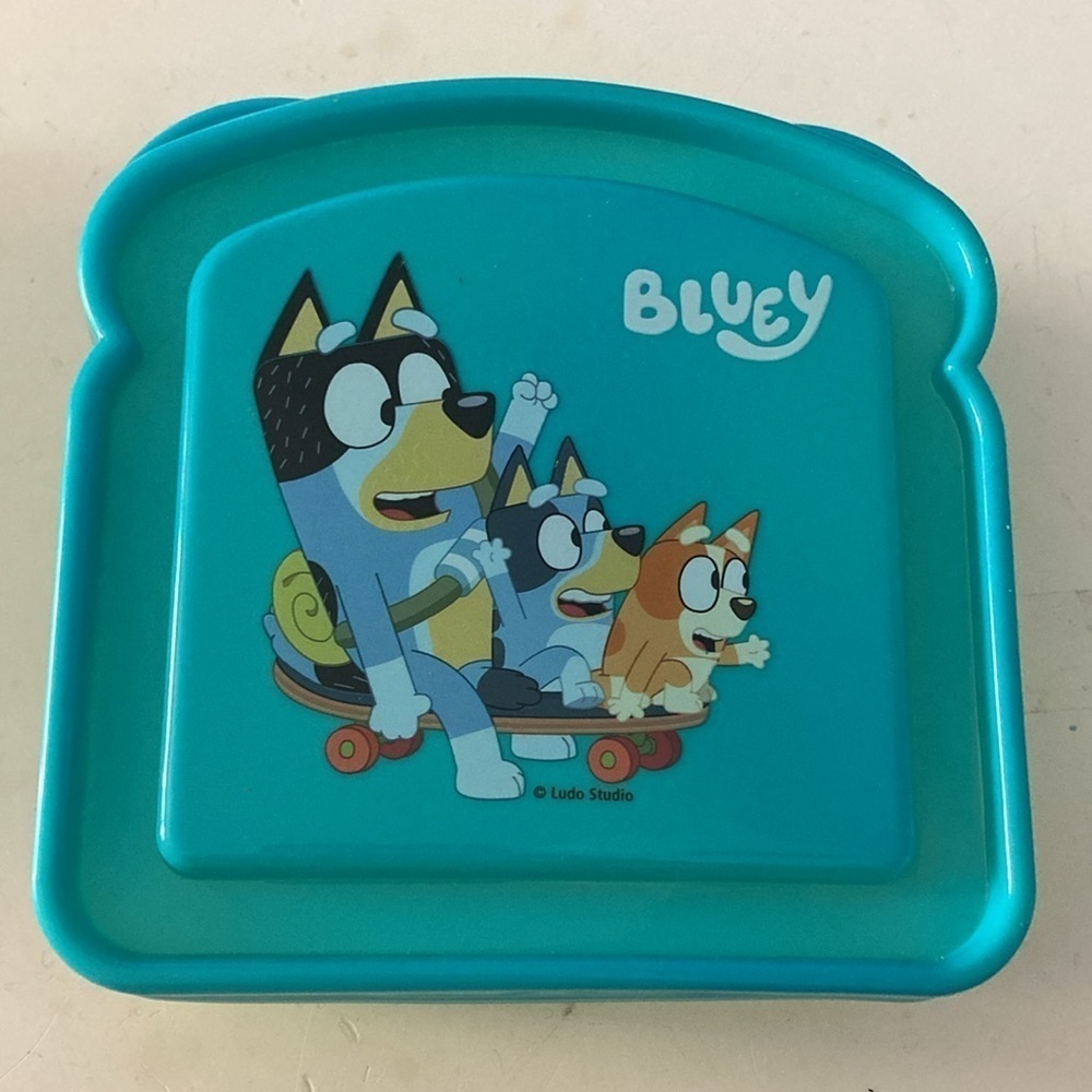Bluey Lunch/Snack Containers - Picture 3 of 9